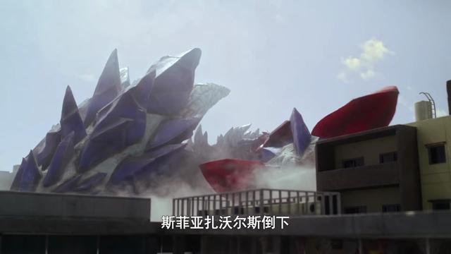 德凯奥特曼21：强壮戴拿，联手强劲德凯，干碎魔神和斯菲亚乔莫斯