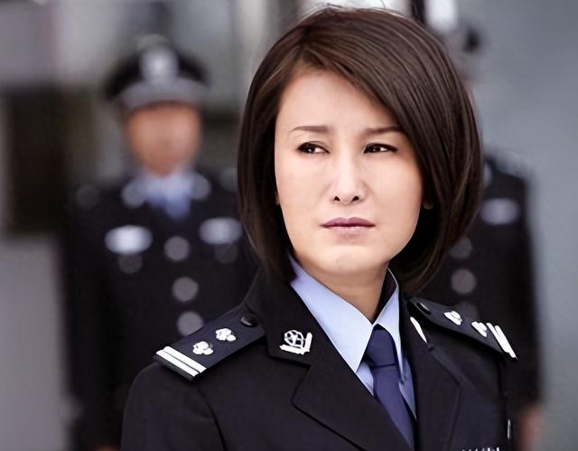 演员王茜：嫁大23岁导演徐庆东，丈夫劳累病逝，她的选择让人泪目