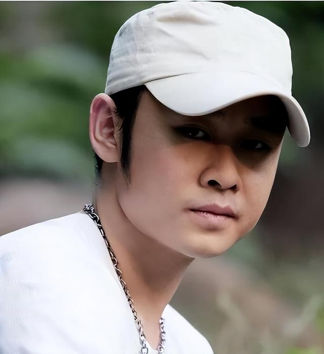 有大瓜！刀郎与徒弟云朵一刀两断，如今关系成谜，刀郎工作室回应