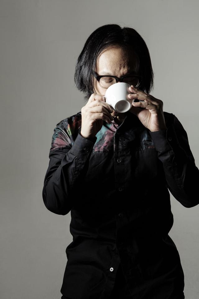 他为王菲写《我愿意》,女人都因他流过眼泪,现为何拒不写情歌?