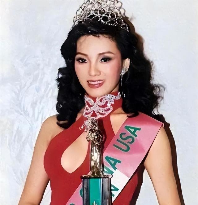 魔鬼身材彭丹，被称三级片“波神”，却转型为国际经济研究院院长