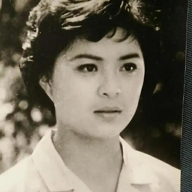 刘佳：嫁富商丈夫，婚后浪漫贴心，与儿子处成朋友