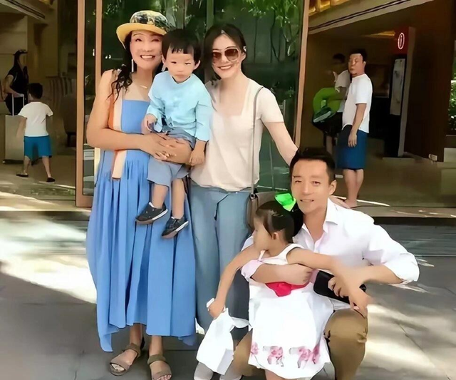 大S离开后，汪希玥、汪希冧最终选了谁？