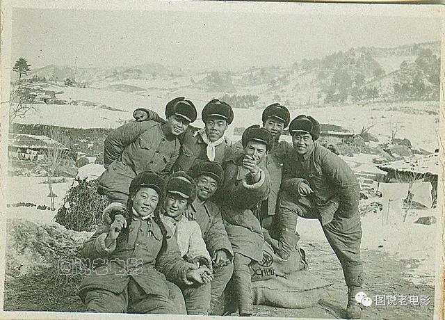 他是八一厂饰演美国人专业户，却是位传奇一生的革命军人、导演