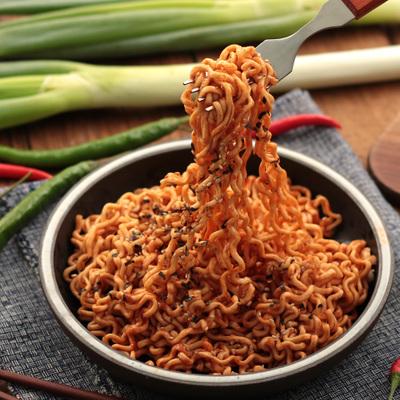 风靡一时的火鸡面为什么大受追捧？是追求刺激还是真的美味？