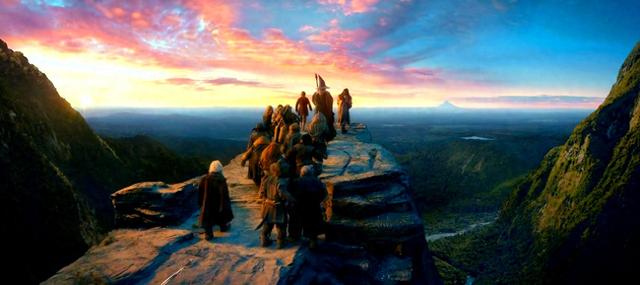 为什么史矛革是《指环王》和《霍比特人》中唯一的龙?