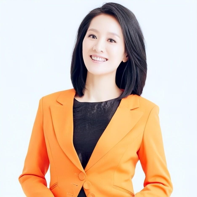 主持人林海：当红时从央视跳槽，两任妻子都是同行，如今生活幸福