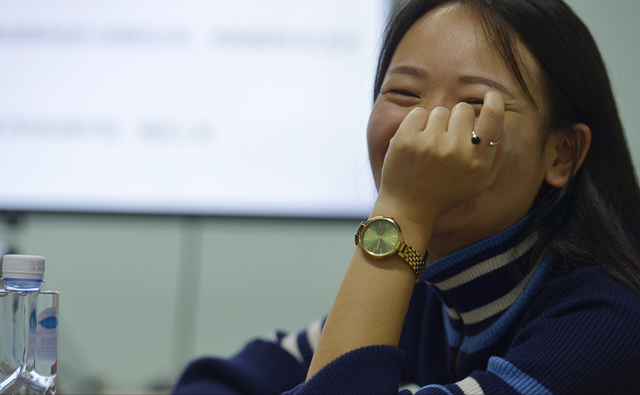 一天看4000条黄片、频起生理反应，日薪千元鉴黄师，普通人能做吗