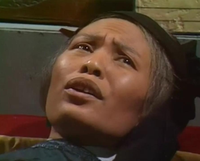 87岁无性无爱，为做慈善倾家荡产，明明长得丑却被称最美女神