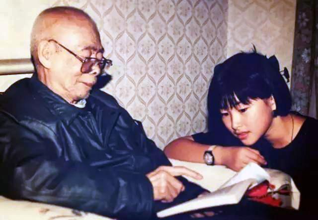 《叛逆者》主演朱珠:将门之后曾打工当家教,37岁结婚刚刚好