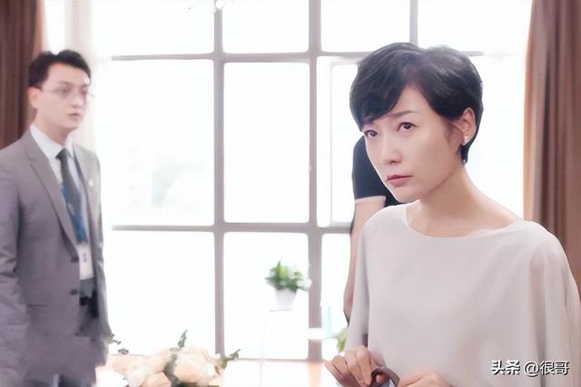 《摇滚狂花》中前狂花乐队成员都有谁？认出了姚晨，没认出代乐乐