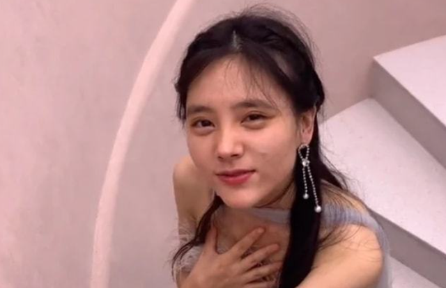 “牛排西施”小霸宠：与二辰炒CP，为了流量无下限，哥哥变老公？