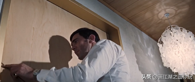 《007 之女王密使》：邦德的谢幕之旅