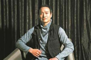 周正荣(“闻太师”吴兴国 驭京剧而新生)