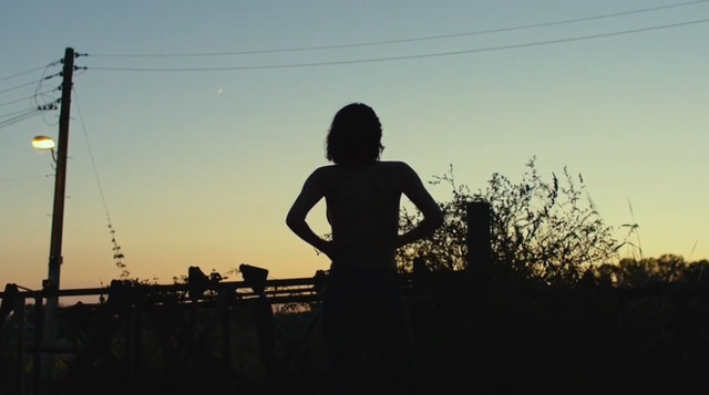 详解韩国高分电影《燃烧》中的现实讽刺和存在意义