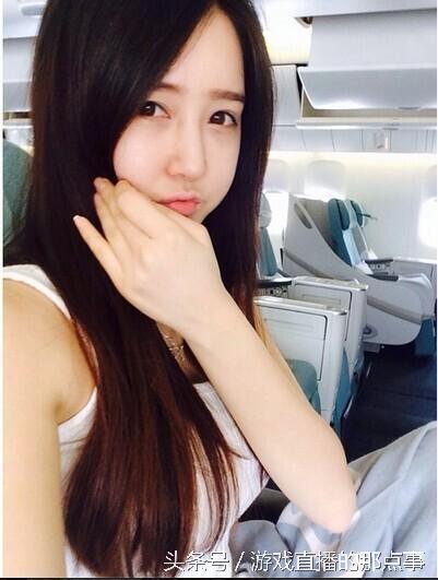 敢关我电脑？苍天饶过谁！36D主播恶搞不成惨遭吃豆腐