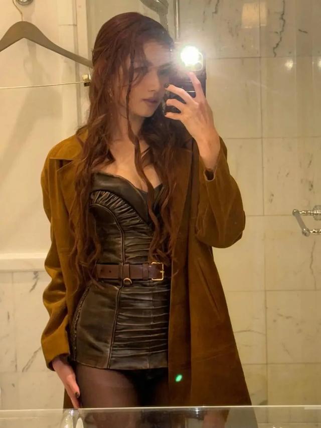 韩国美女 Sana 凑崎纱夏