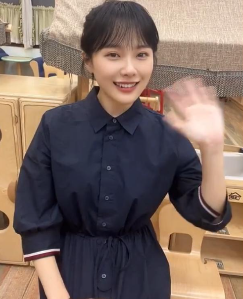 挖呀挖女幼师现状曝光：住豪宅别墅开豪车，不直播靠广告赚钱