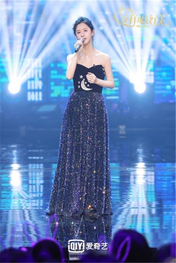 这样唱好美！好美女声阿冷的华丽变身与破圈