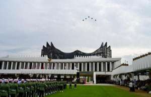 女主播青草 先锋(列国鉴·印度尼西亚｜记者观察：努山塔拉——印尼新首都“展翅欲飞”)