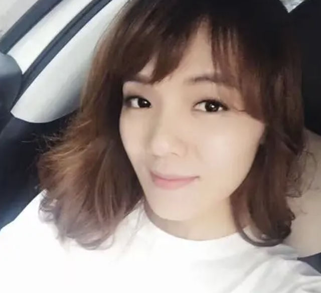 又一名女主播偷逃税款被罚近220万