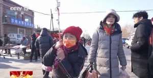 说话很的女主播公园(主播遇见冰雪丨“尔滨”太宠客 主播邹韵被“圈粉”了)