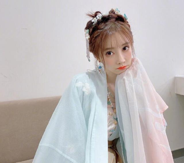 回顾3位斗鱼前“一姐”，有人破圈成功，而有人却早已被遗忘