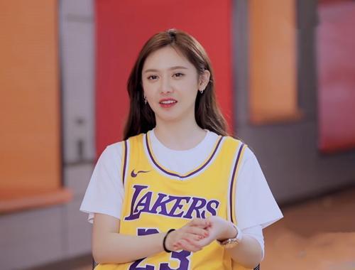 腾讯NBA七大美女主播都有谁，来认识一下吧！你喜欢哪位？