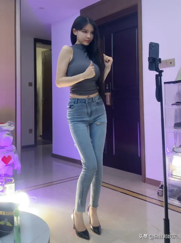 舞蹈一姐小耳朵退网两年后,签约新公会做短视频,粉丝已破200万