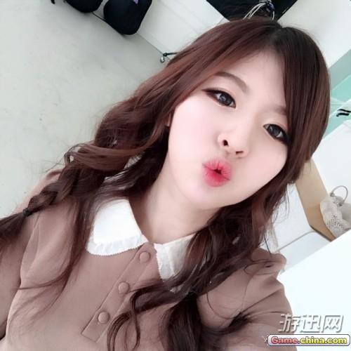 韩国女主播金艺林性感私照 能靠颜值吃饭偏偏喜欢打LOL