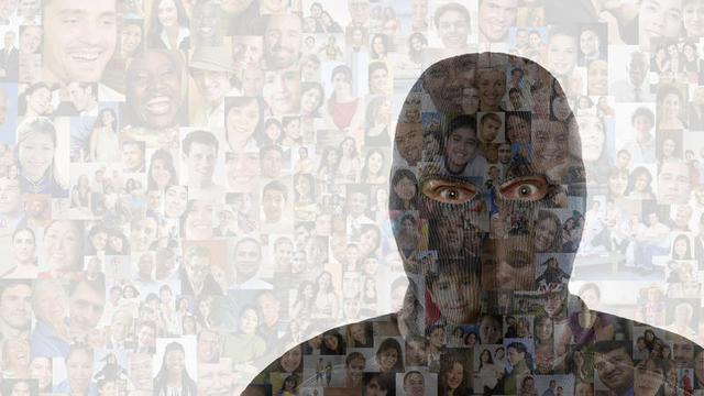 想黑我？不可以！今晚来直播扒皮远比你想象中庞大与复杂的互联网“地下世界”