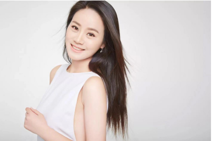 陌陌民歌公主青青亮相好声音官频 军歌嘹亮感人至深