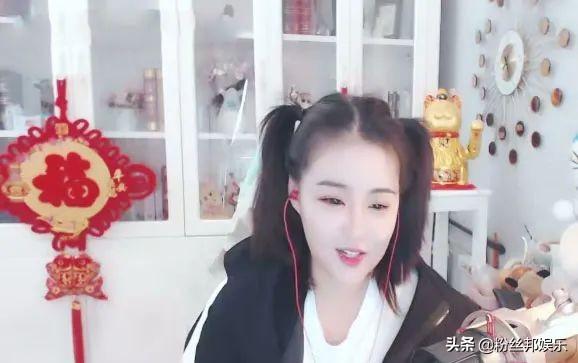 YY小纯就算再丑再胖，也总比文儿强吧，本人回应都是“粉丝”说的