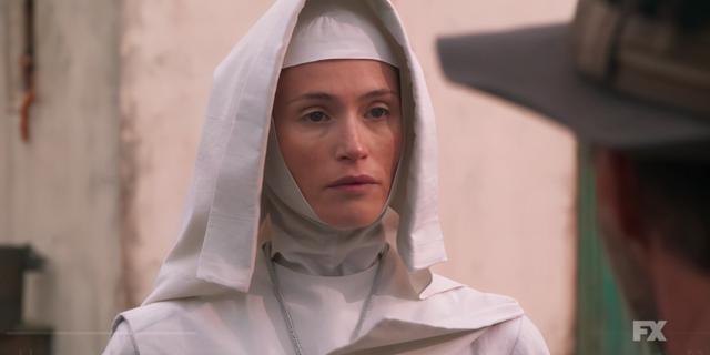 英版恐怖故事，来自遥远之地的禁忌爱情：《黑水仙》