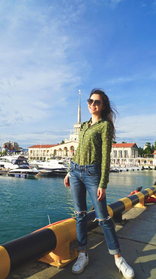 足球女主播哪家强,央视马凡舒,刘语熙,杨茗茗最强三叉戟