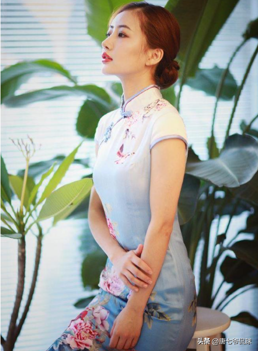 腾讯NBA七大最美女主播:佳依垫底,美娜仅第二,榜首江北最美 !