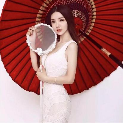 陌陌一姐洪小乔再升级 成为平台首位61级主播