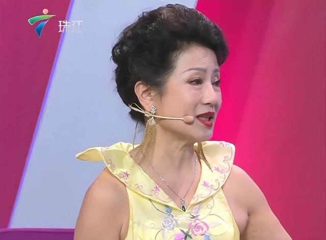 65岁的“广东一枝花”侯玉婷：曾和霍震霆传绯闻，如今成模范婆婆