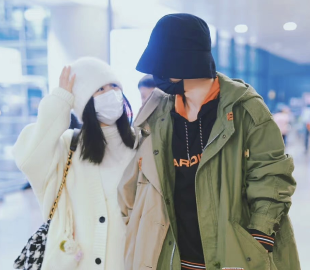 谢娜半个冰箱都是母乳!娱乐圈5位“背奶妈妈”,证明母爱真伟大