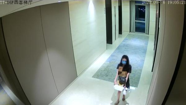 杭州一美女主播被警方带走,她干的这事让粉丝心拔凉……