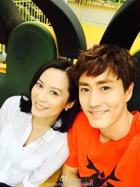 不要再YY俞飞鸿是神马不老女神了！她根本从！来！没！有！年轻过！