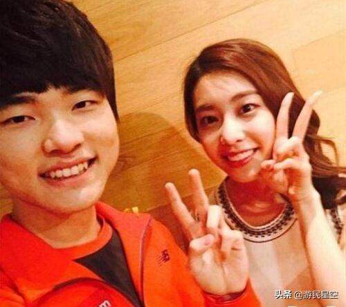 LOL各赛区女主持,芙蓉不及美人妆,水殿风来珠翠香