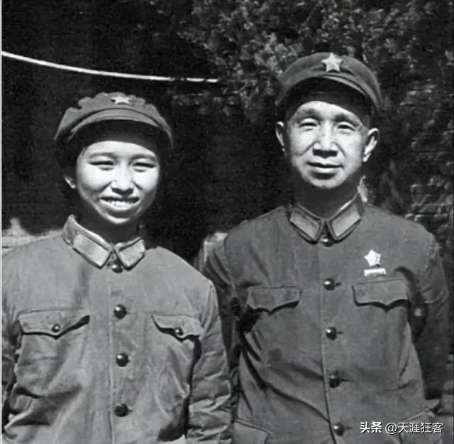 元帅大将的小棉袄们，不一样的温馨。