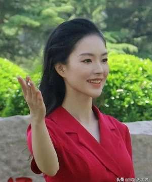 好看的女主播(东方卫视10位美女主持人，陈辰、冯琳、司雯嘉，你喜欢哪位主播)