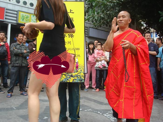 涉案数百万，这届高僧，已经开始睡女主播了