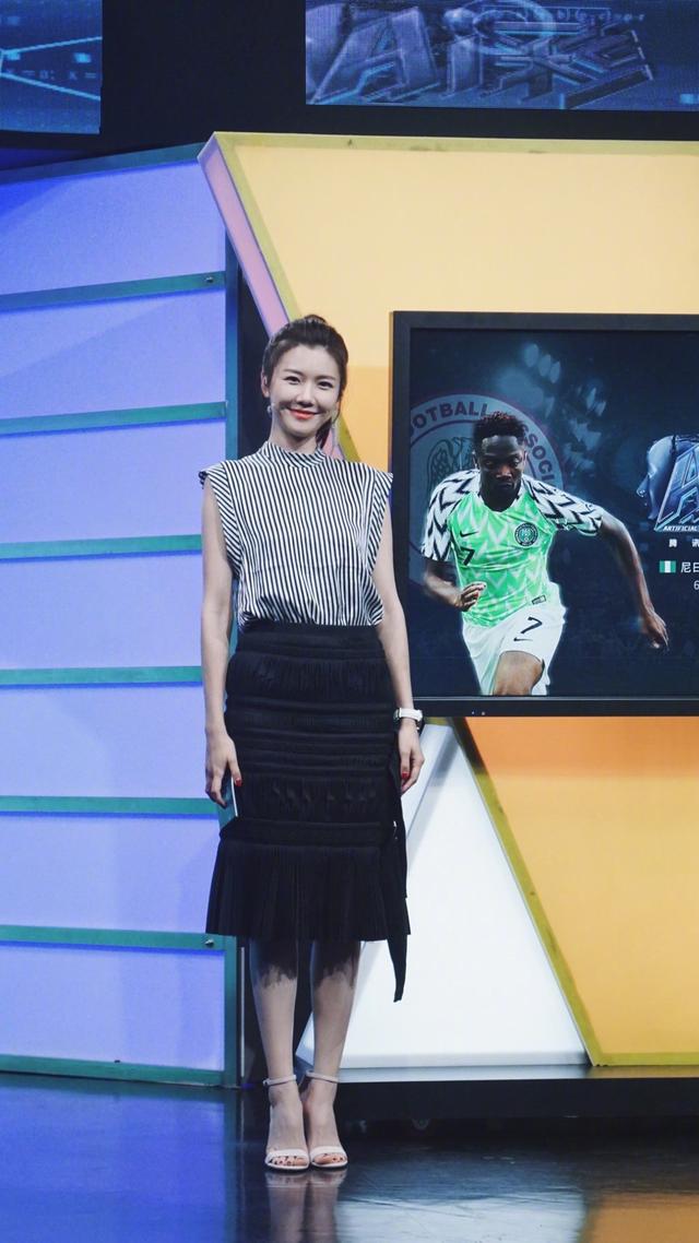 足球女主播哪家强,央视马凡舒,刘语熙,杨茗茗最强三叉戟