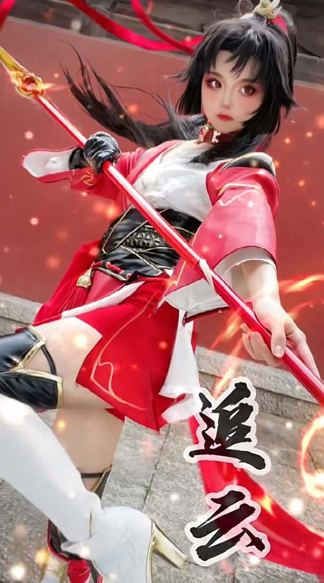 百万网红cos云缨，单个视频点赞超百万，气质一绝，这也太还原了