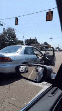 “弟弟的女同学才初一，都这么早熟了吗？”哈哈哈