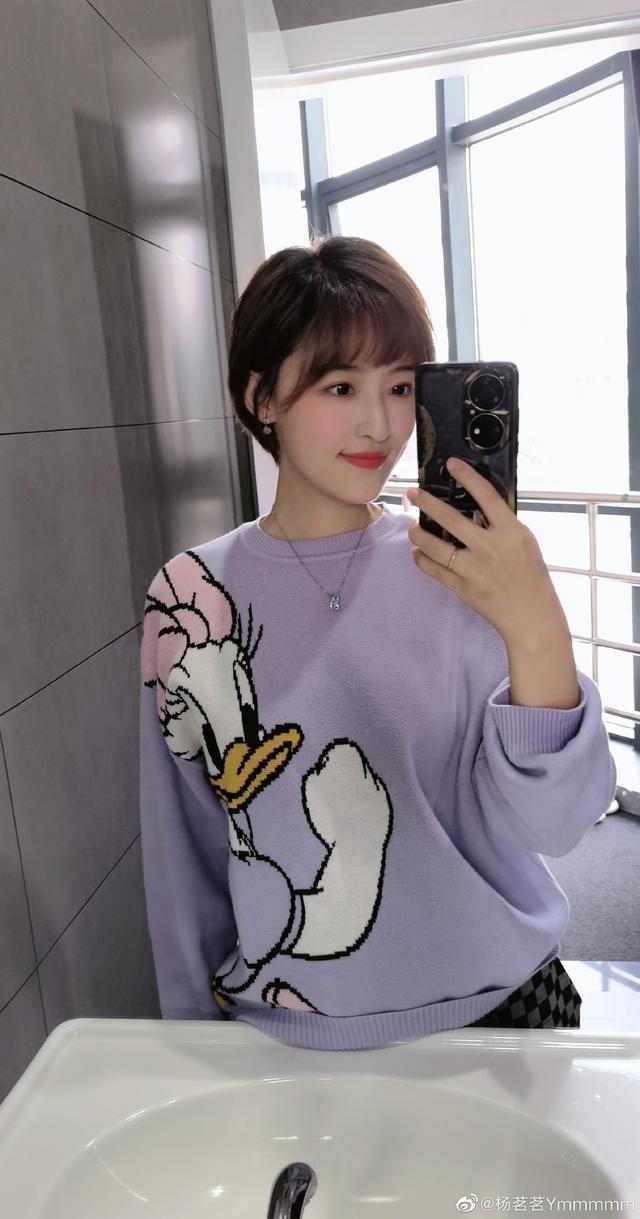 足球女主播哪家强,央视马凡舒,刘语熙,杨茗茗最强三叉戟