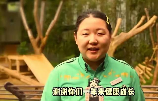 心里藏着小星星 生活才能亮晶晶！睿宝辉宝1周岁生日 爱与祝福同在